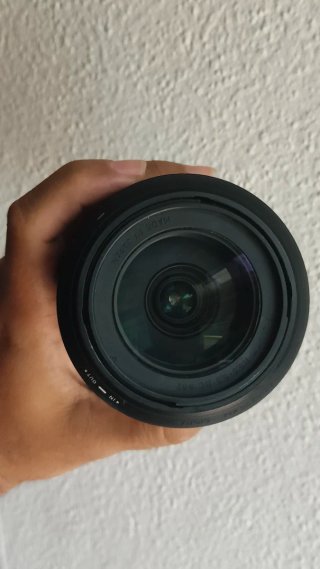 Sigma 18-200mm f/3.5-6.3 DC Macro OS HSM