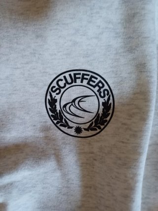 Sudadera Scuffers Gris
