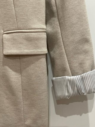 Americana punto Stradivarius Talla XL