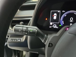 Lexus UX 2.0 300h UX Plus