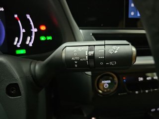 Lexus UX 2.0 300h UX Plus