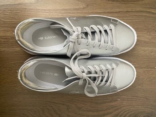 Zapatillas Lacoste plateadas