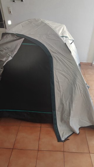 Tienda campaña Quechua MH100 F&B 3 personas nueva