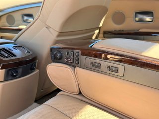 BMW Serie 750i 2006