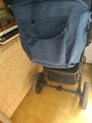 Carrito de bebé Lionelo azul
