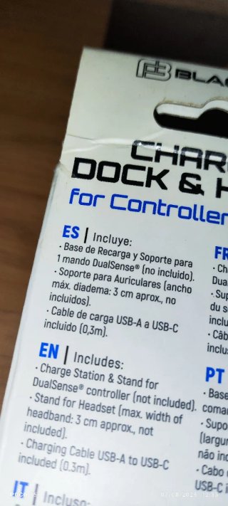 Cargador y soporte PS5 Blackfire