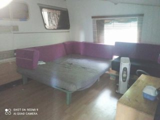 Caravana fija en camping