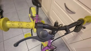 Bicicleta infantil 14 morada y verde