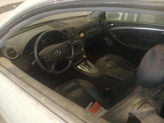 Mercedes Benz CLK240 averiado cambio