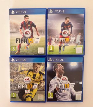 Lote 4 Giochi FIFA PS4 (15, 16, 17, 18)