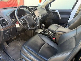 Toyota Land Cruiser D-4D VXL 70 Aniversario