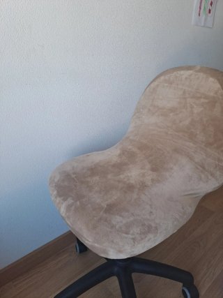 Silla de escritorio multiposición con funda