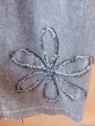 Pantalón vaquero niña.