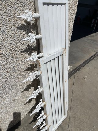Vallas de lamas blancas