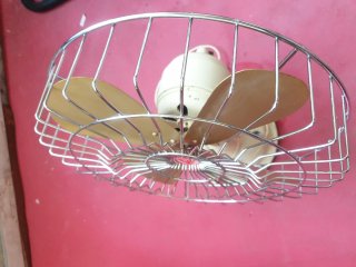 Ventilador antiguo estilo retro