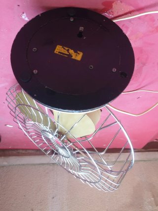 Ventilador antiguo estilo retro