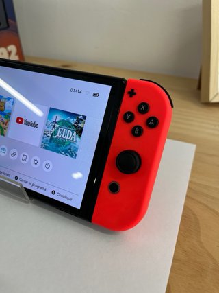 Nintendo Switch OLED Azul/Rojo + Accesorios