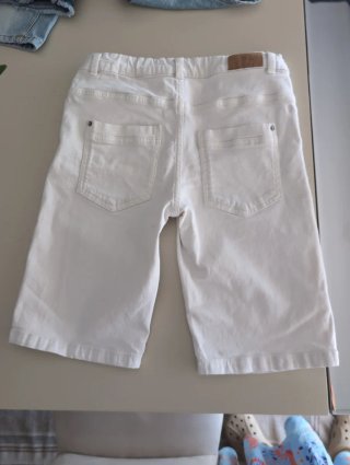 Pantalones cortos vaqueros y blancos. Talla 11-12