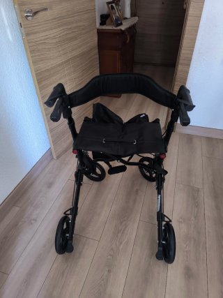 Andador Plegable Poco Uso