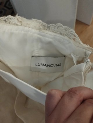 Vestido de Novia con guantes a juego