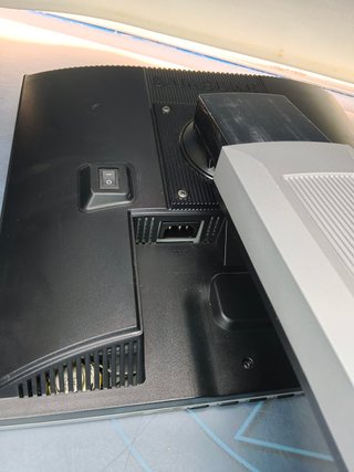 Monitor Samsung SyncMaster, 713м, 17¨