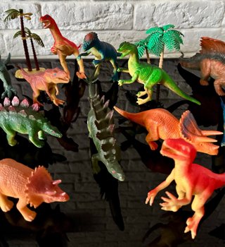 Lotto Dinosauri e Piante Giocattolo