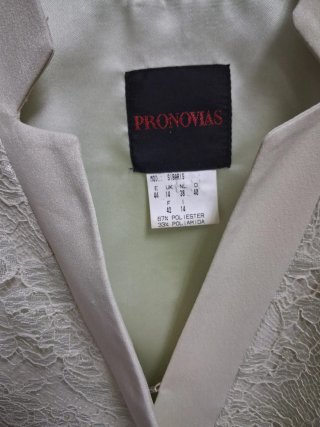 Traje chaqueta y falda verde