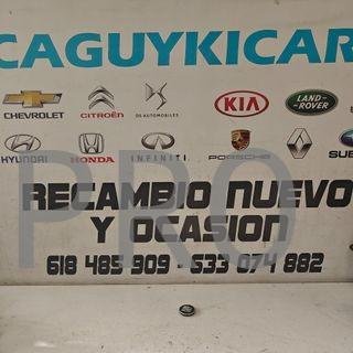 TAPA BUJE SEAT LEON USADO 5F0601171