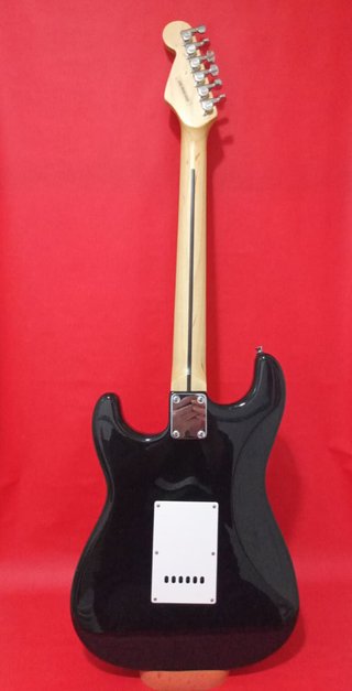Guitarra Squier Strat SE100 grosor completo