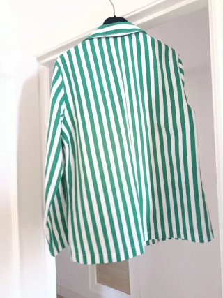 Americana rayas verde y blanca Talla 40