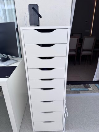 Cajonera blanca nueva