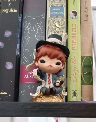 Figura Hirono