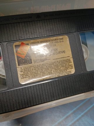 VHS IRON MAIDEN BEHIND THE IRON CURTAIN + Bruce Dickinson all areas- Dive! Dive! Live! VHS 1991 Ed Alemana