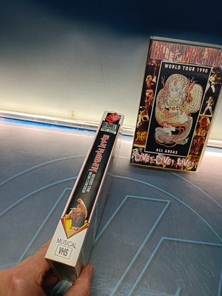 VHS IRON MAIDEN BEHIND THE IRON CURTAIN + Bruce Dickinson all areas- Dive! Dive! Live! VHS 1991 Ed Alemana