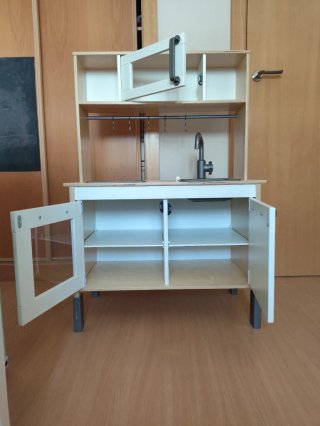 Cocinita de madera Ikea