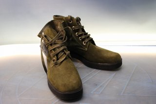 Botines con cordones piel verde. Talla 40. Nuevos.