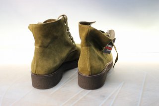 Botines con cordones piel verde. Talla 40. Nuevos.
