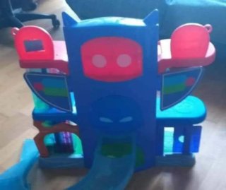 Casa de muñecas con accesorios