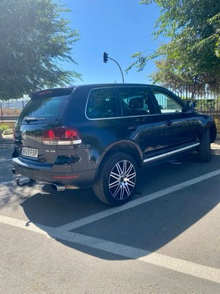 Volkswagen Touareg V6