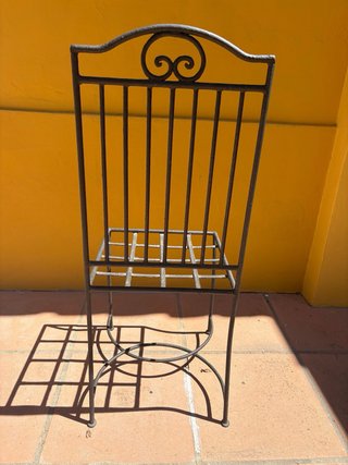 Silla de forja artesanal marroquí