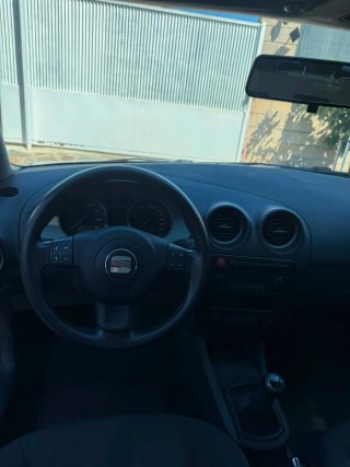 SEAT IBIZA 120.000KM ETIQUETA MEDIOAMBIENTAL C