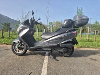 Suzuki Burgman 200