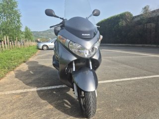 Suzuki Burgman 200