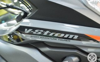Suzuki V-Strom 650 DL Adventure Negra/Gris