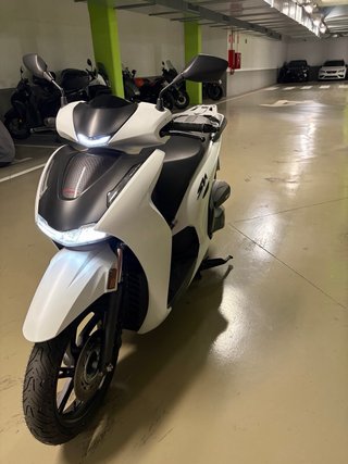 Honda SH 350 Sport Blanca 2026 - 700km