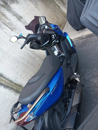Kymco K-XCT 300i Maxi Scooter Azul