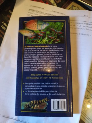 El libro de TODO EL ACUARIO