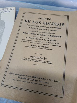 6 libros sobre música/ solfeo/Introducción a la música y mas