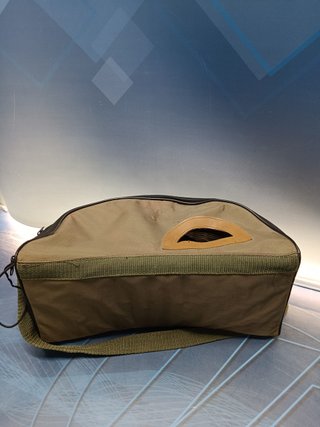 Material de pesca, bolsa con accesorios ( hilo, anzuelos, etec)