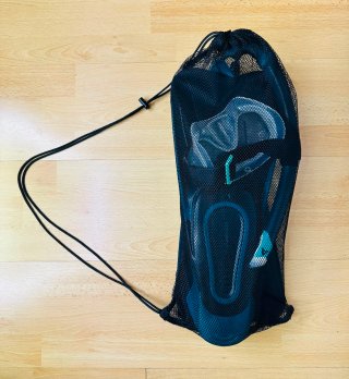 Gafas y tubo de snorkel